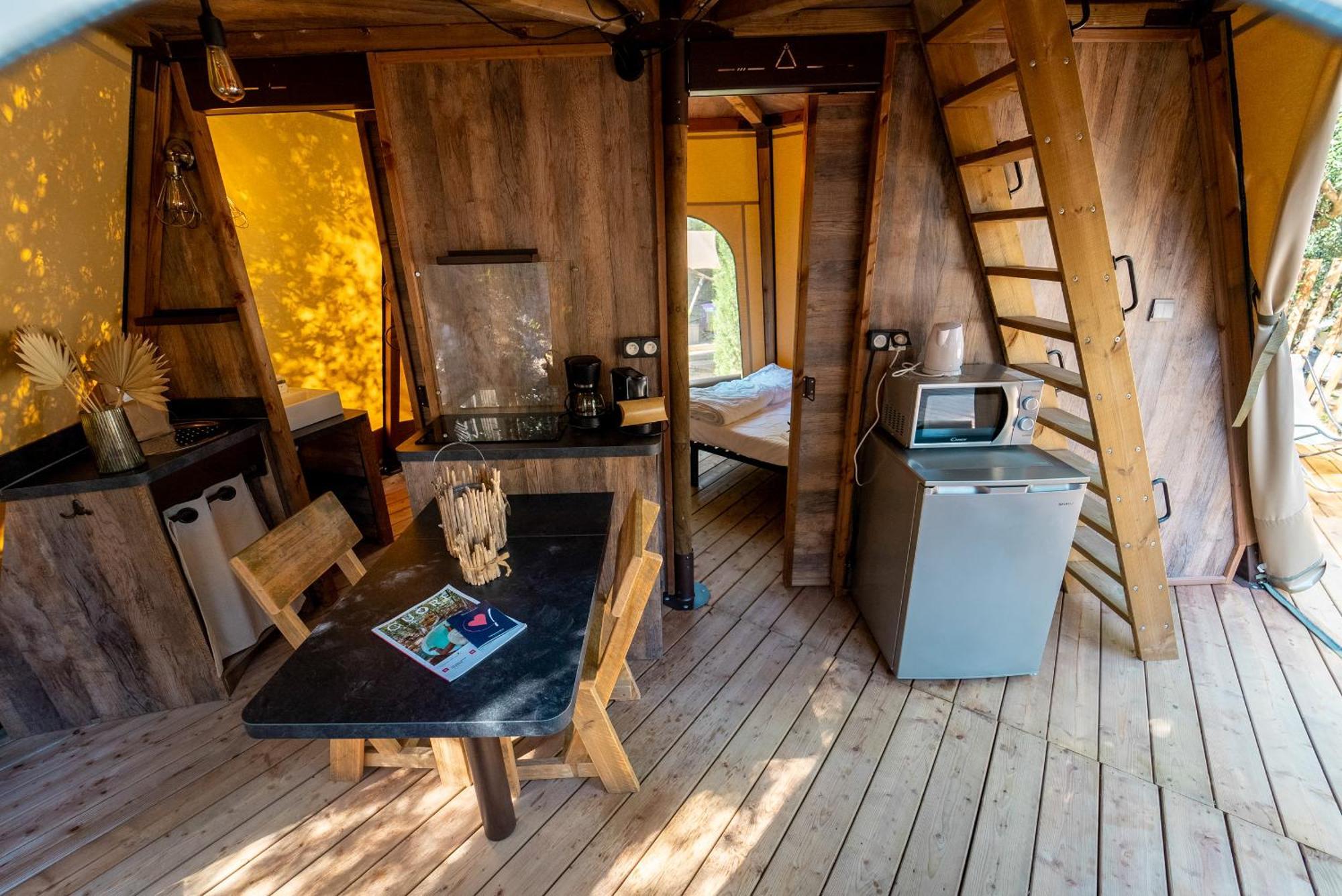 Trasimeno Glamping Resort Magione Ngoại thất bức ảnh