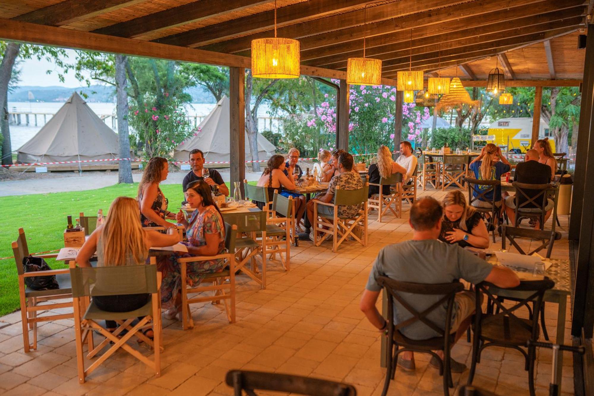 Trasimeno Glamping Resort Magione Ngoại thất bức ảnh