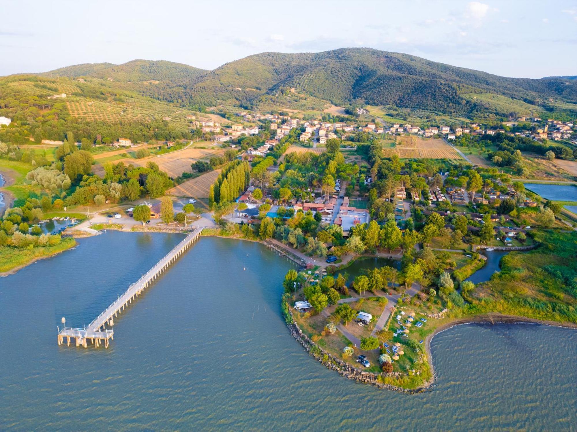 Trasimeno Glamping Resort Magione Ngoại thất bức ảnh