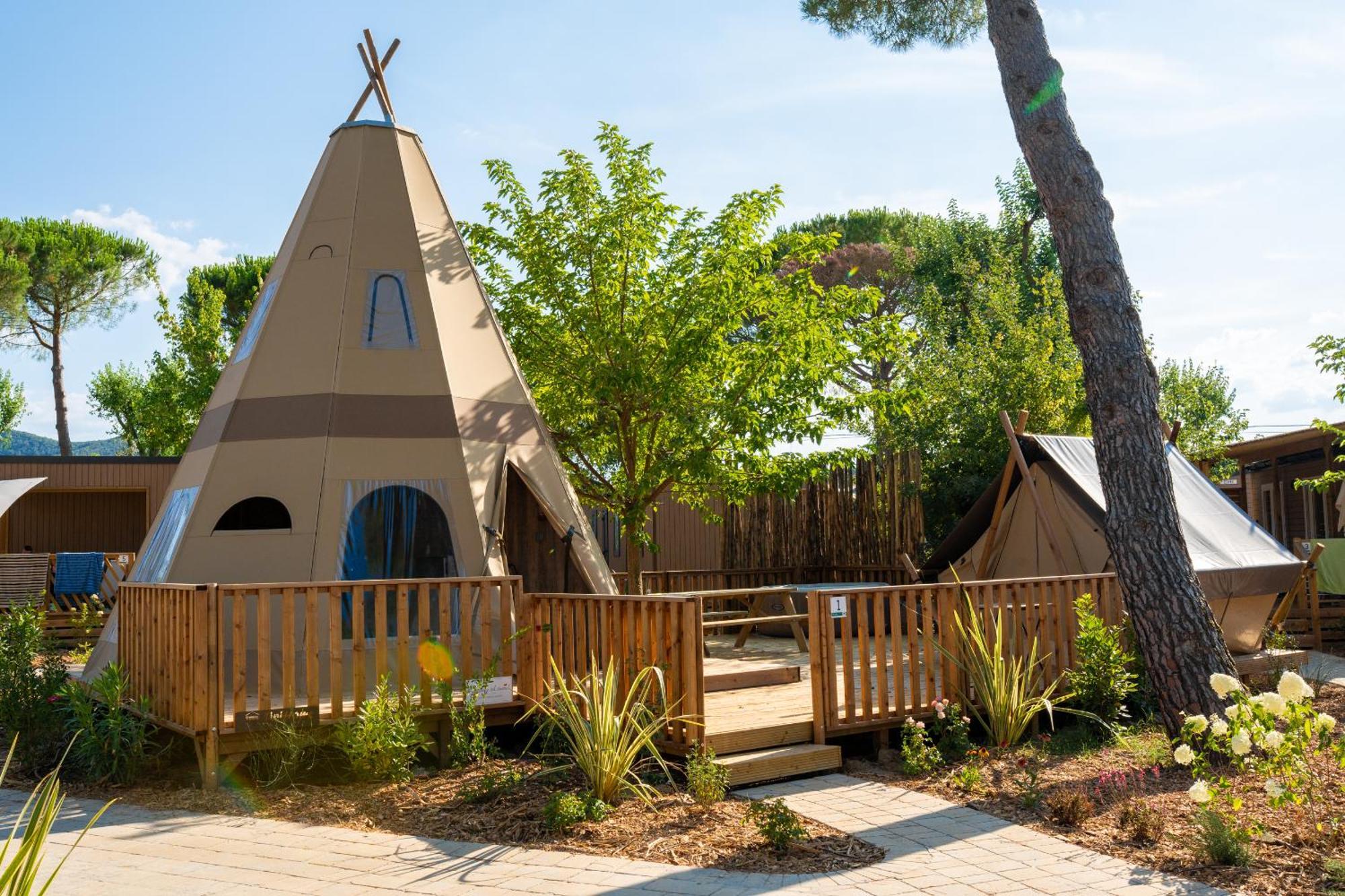 Trasimeno Glamping Resort Magione Ngoại thất bức ảnh